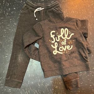 Nice warm 2 piece sweat suit